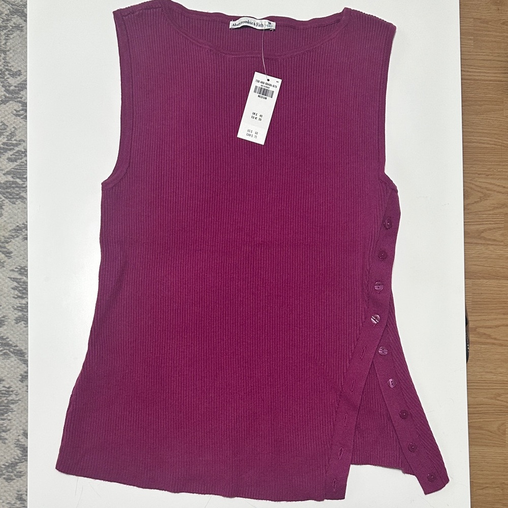 Abercrombie and Fitch Sleeveless Ribbed Top, M